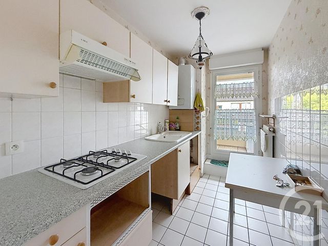 Appartement F3 &agrave; vendre - 3 pi&egrave;ces - 87,93 m2 - Chartres - 28 - CENTRE