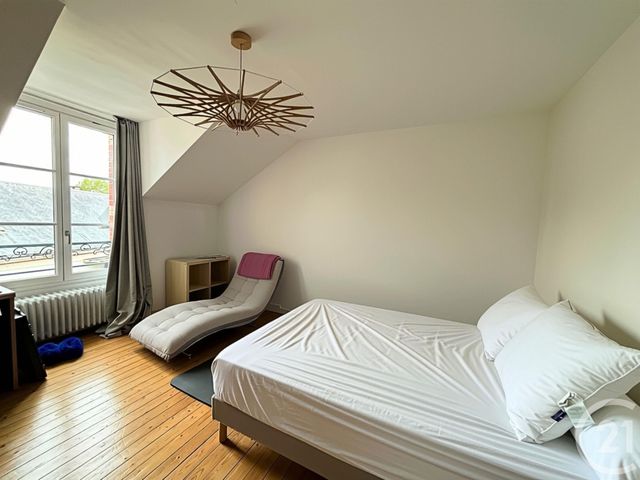 Maison &agrave; louer - 5 pi&egrave;ces - 137,60 m2 - Chartres - 28 - CENTRE
