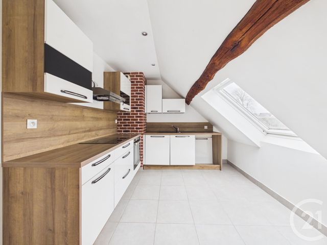 Appartement T3 &agrave; louer - 3 pi&egrave;ces - 59,86 m2 - Chartres - 28 - CENTRE