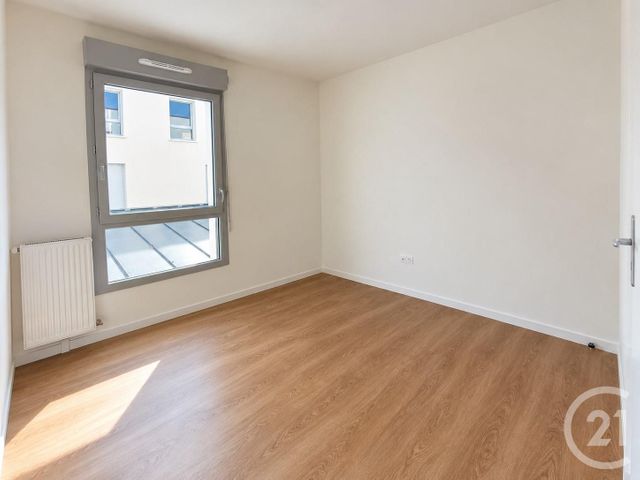 Appartement F3 &agrave; vendre - 3 pi&egrave;ces - 69,47 m2 - Chartres - 28 - CENTRE