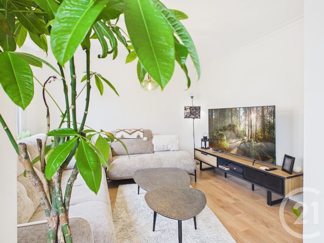 Appartement F3 bis &agrave; vendre - 4 pi&egrave;ces - 77,45 m2 - Chartres - 28 - CENTRE