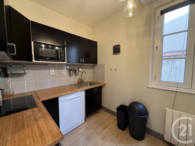 Appartement F3 &agrave; louer - 3 pi&egrave;ces - 60,51 m2 - Chartres - 28 - CENTRE
