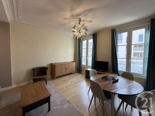 Appartement F3 &agrave; louer - 3 pi&egrave;ces - 60,51 m2 - Chartres - 28 - CENTRE