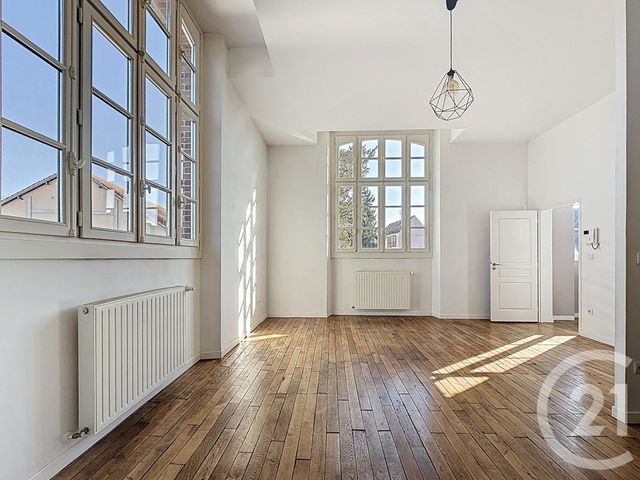 Appartement Triplex &agrave; vendre - 4 pi&egrave;ces - 103,89 m2 - Chartres - 28 - CENTRE