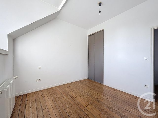 Appartement Triplex &agrave; vendre - 4 pi&egrave;ces - 103,89 m2 - Chartres - 28 - CENTRE